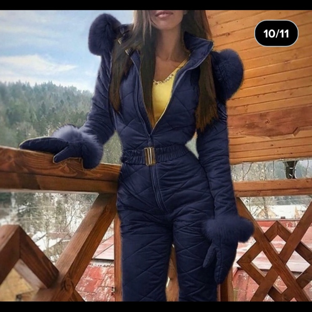 Ski suit